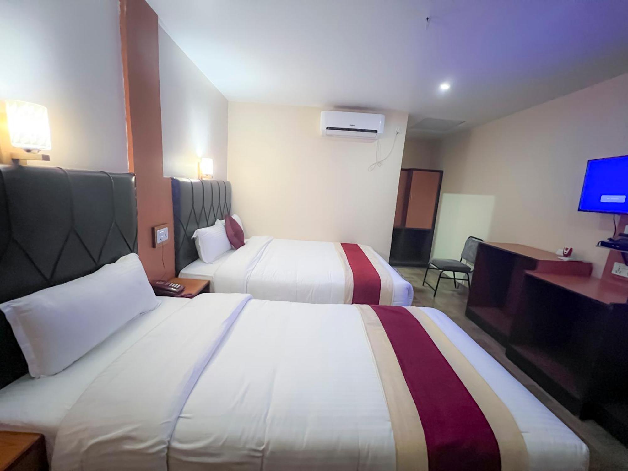 Ama Garden Sauraha Hotell Eksteriør bilde