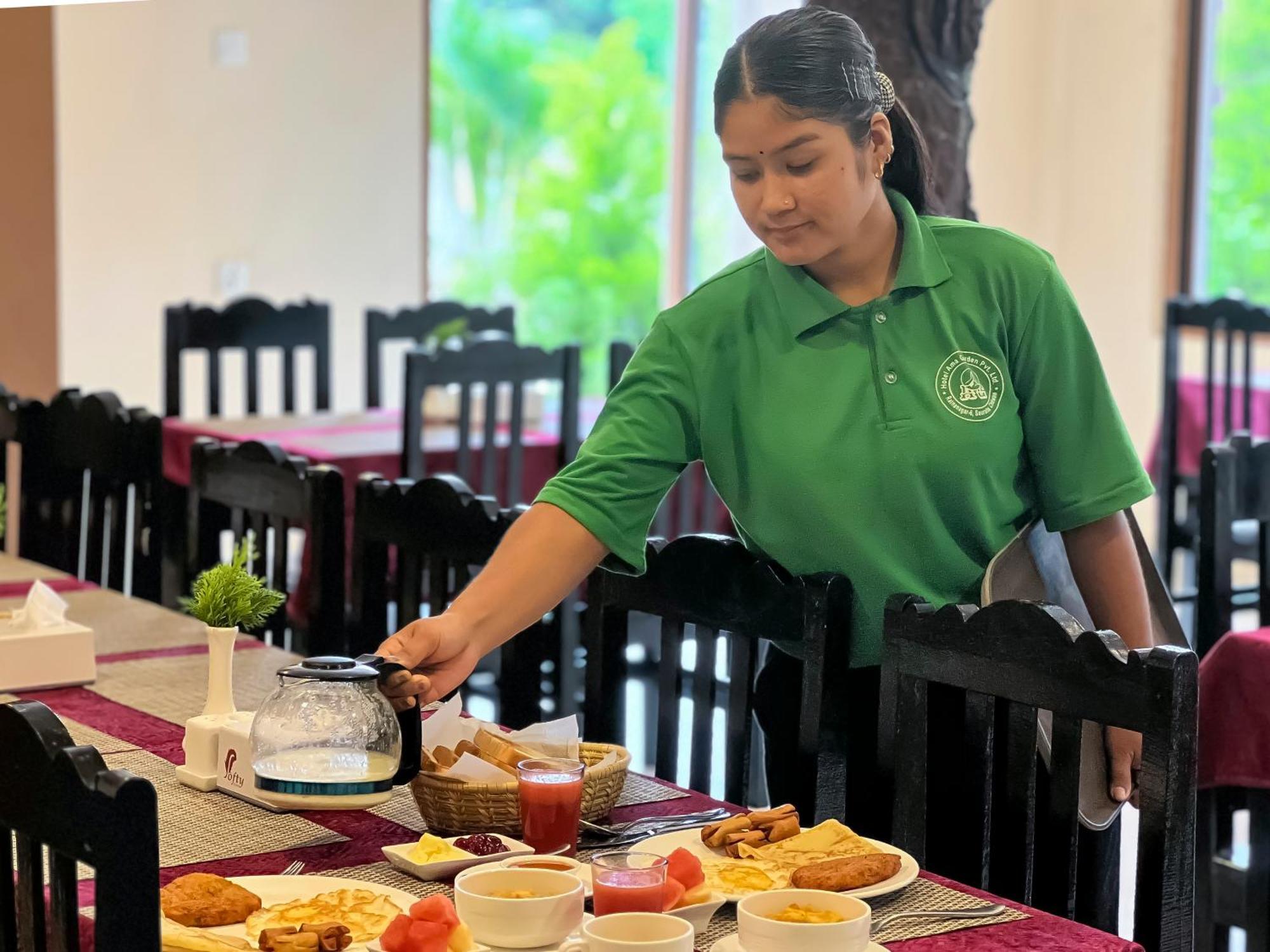 Ama Garden Sauraha Hotell Eksteriør bilde