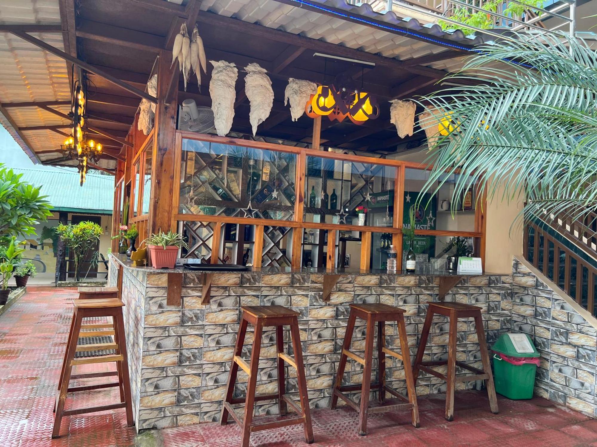 Ama Garden Sauraha Hotell Eksteriør bilde