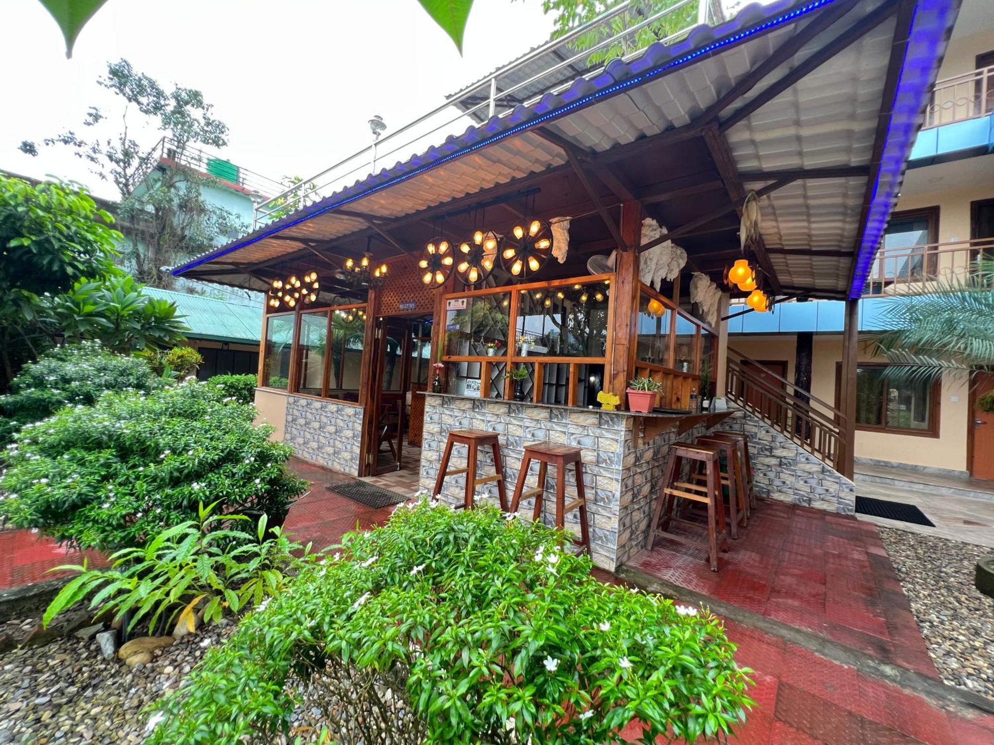 Ama Garden Sauraha Hotell Eksteriør bilde