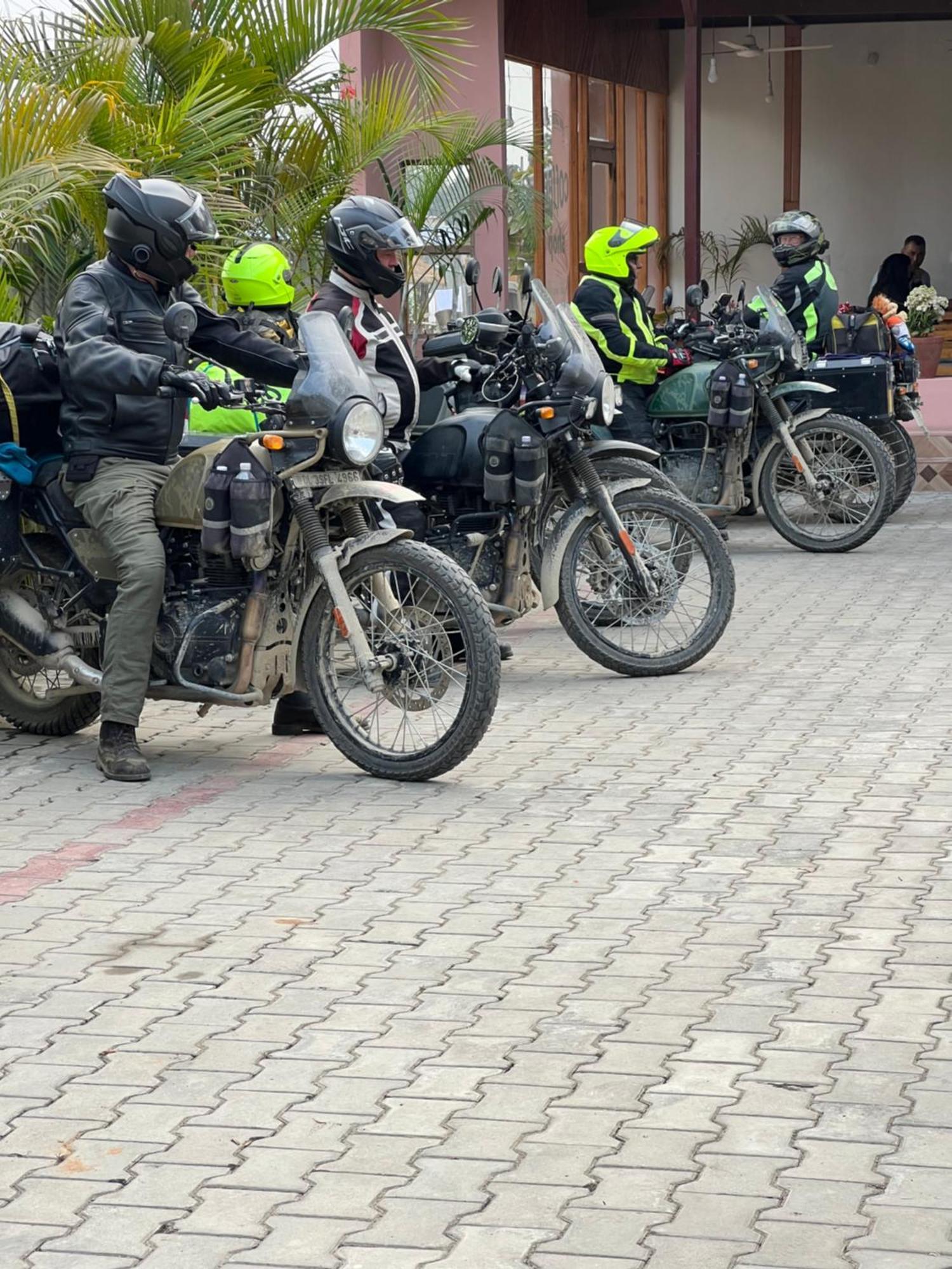Ama Garden Sauraha Hotell Eksteriør bilde
