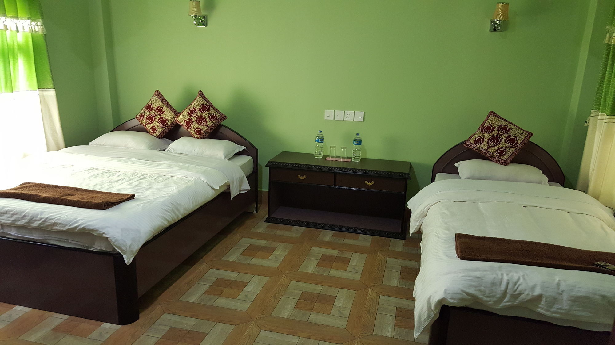 Ama Garden Sauraha Hotell Eksteriør bilde